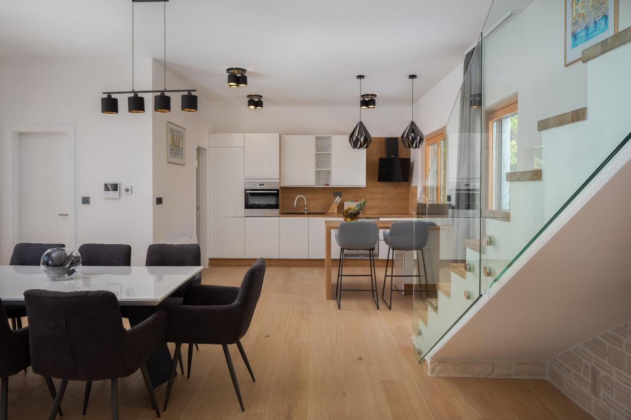 Villa Vm Vodice Zewnętrze zdjęcie